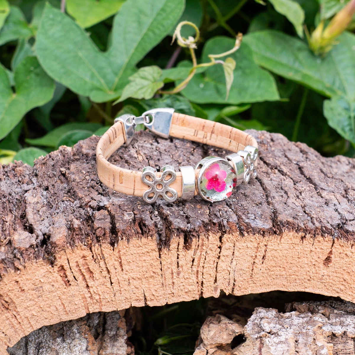 10mm flat cork wire and natural cork dried flower patch handmade ladies fashion bracelet BR-235-5 random