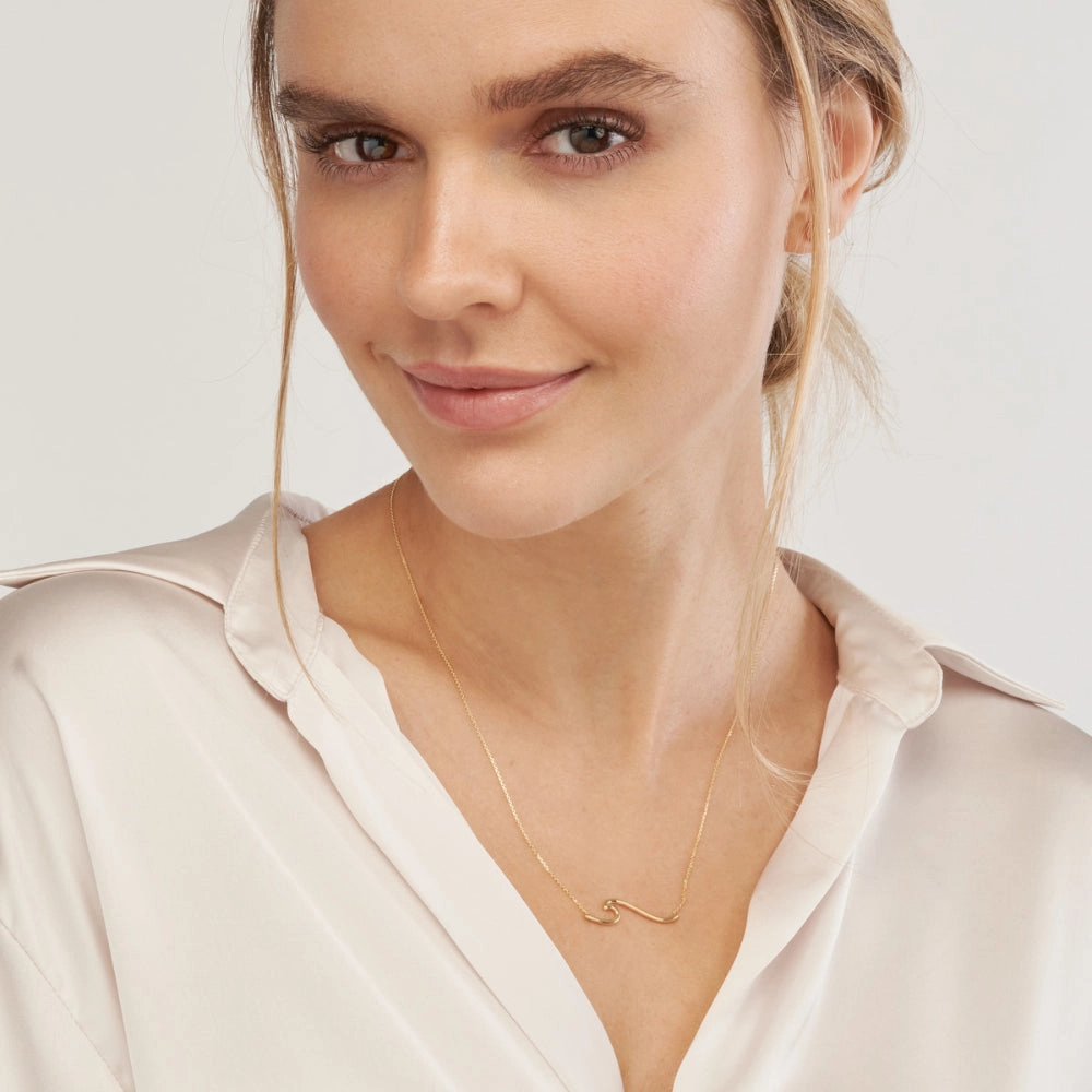 14k Gold Wave Pendant Necklace