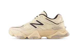 9060 Cream Black