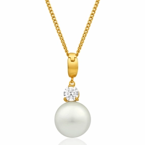 9ct Alluring Yellow Gold Cubic Zirconia and 12mm Simulated Pearl Pendant