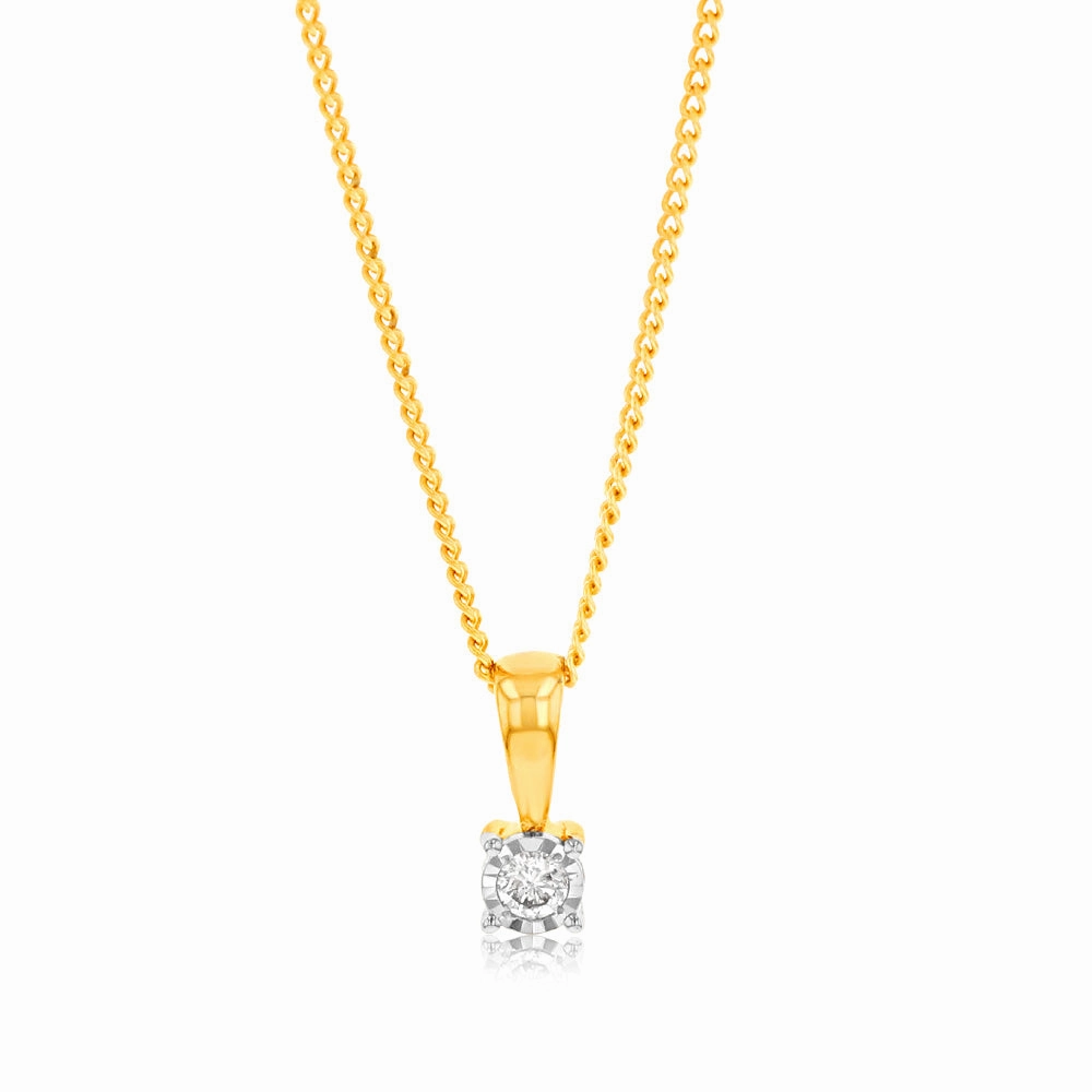 9ct Yellow Gold Solitare Diamond Pendant