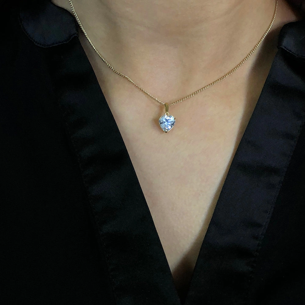 9ct Yellow Gold Zirconia Pendant