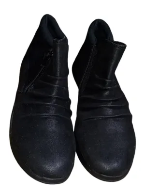 Boots Ankle Flats By Clarks In Black, Size: 9.5 clarks