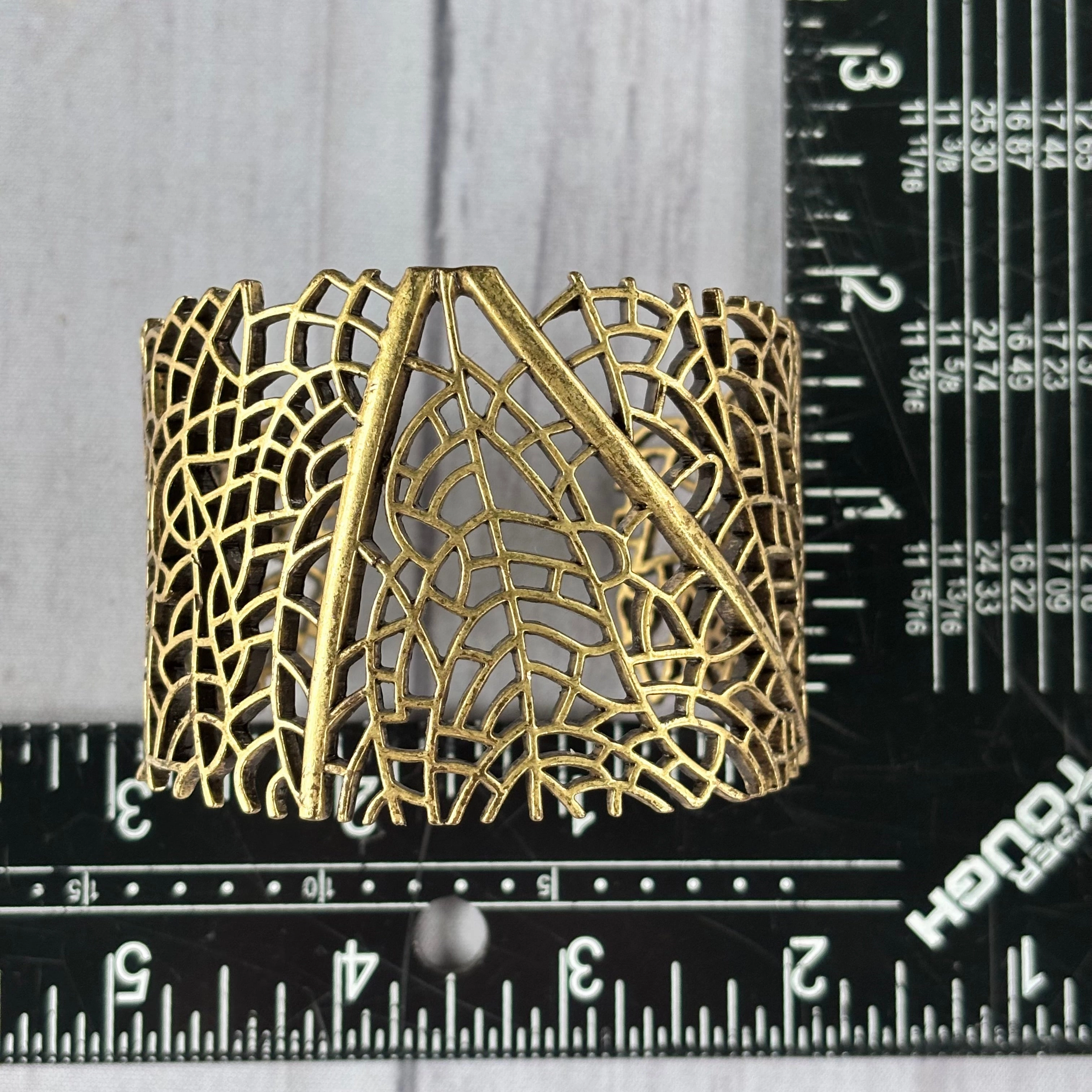 Bracelet Cuff