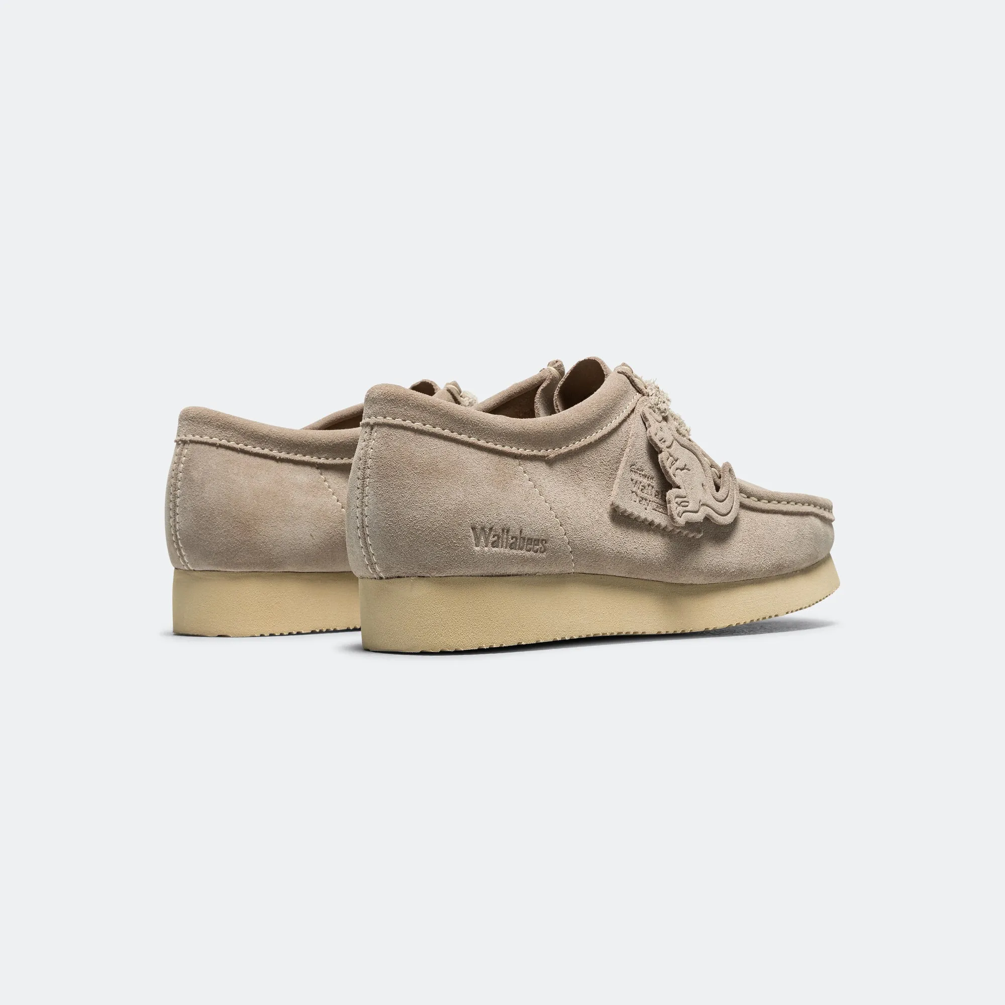 Clarks Shoes Wallabee - Sand Suede