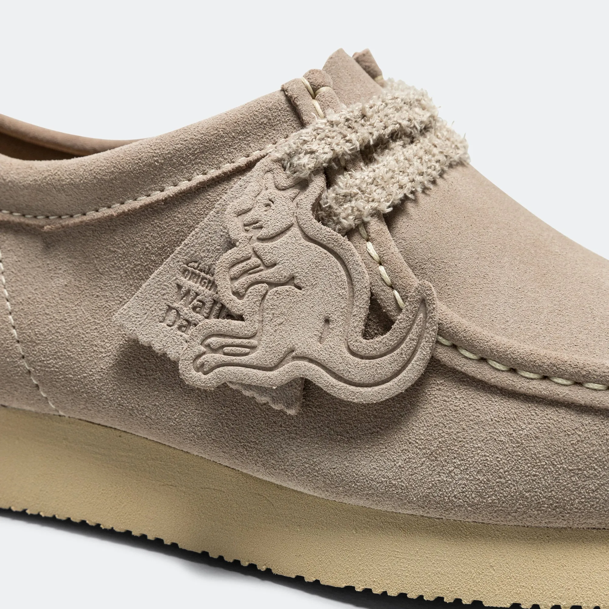 Clarks Shoes Wallabee - Sand Suede