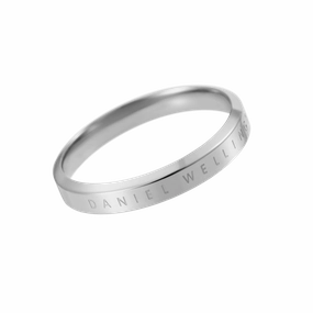 Classic Silver Ring