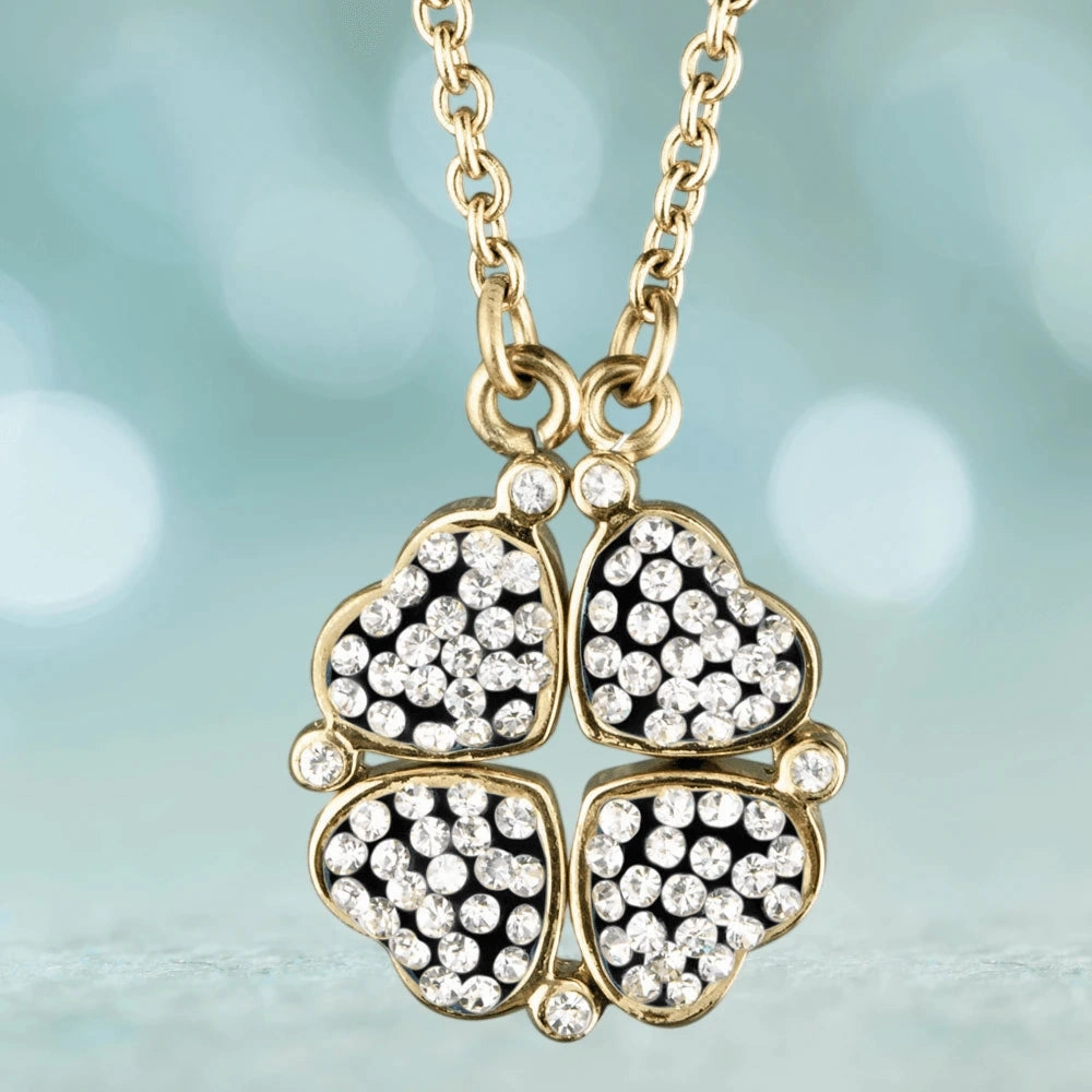 Crystal Clover Black Pendant