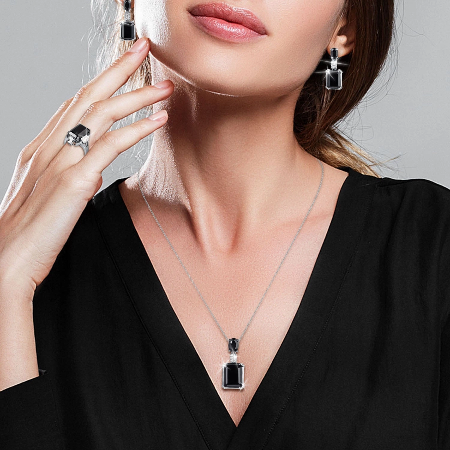 Dark Temptress Pendant