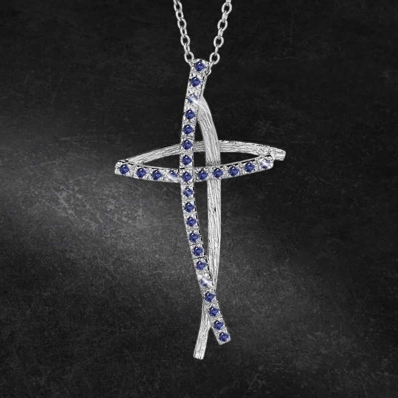 Decoria Rhodium Cross Pendant