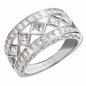 Duke Tiara Ring