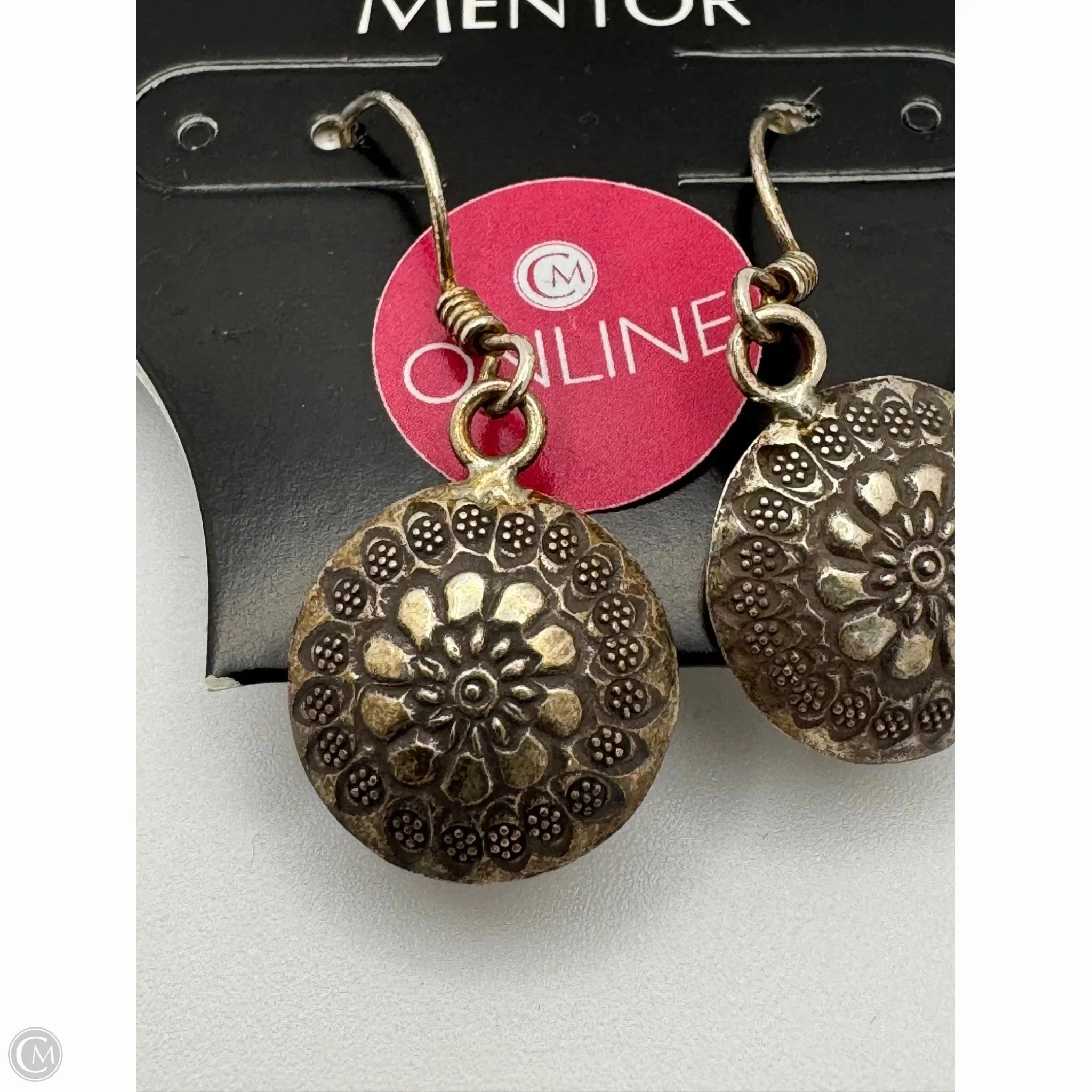 Earrings Dangle/drop By Clothes Mentor