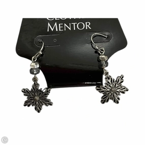 Earrings Dangle/drop By Clothes Mentor
