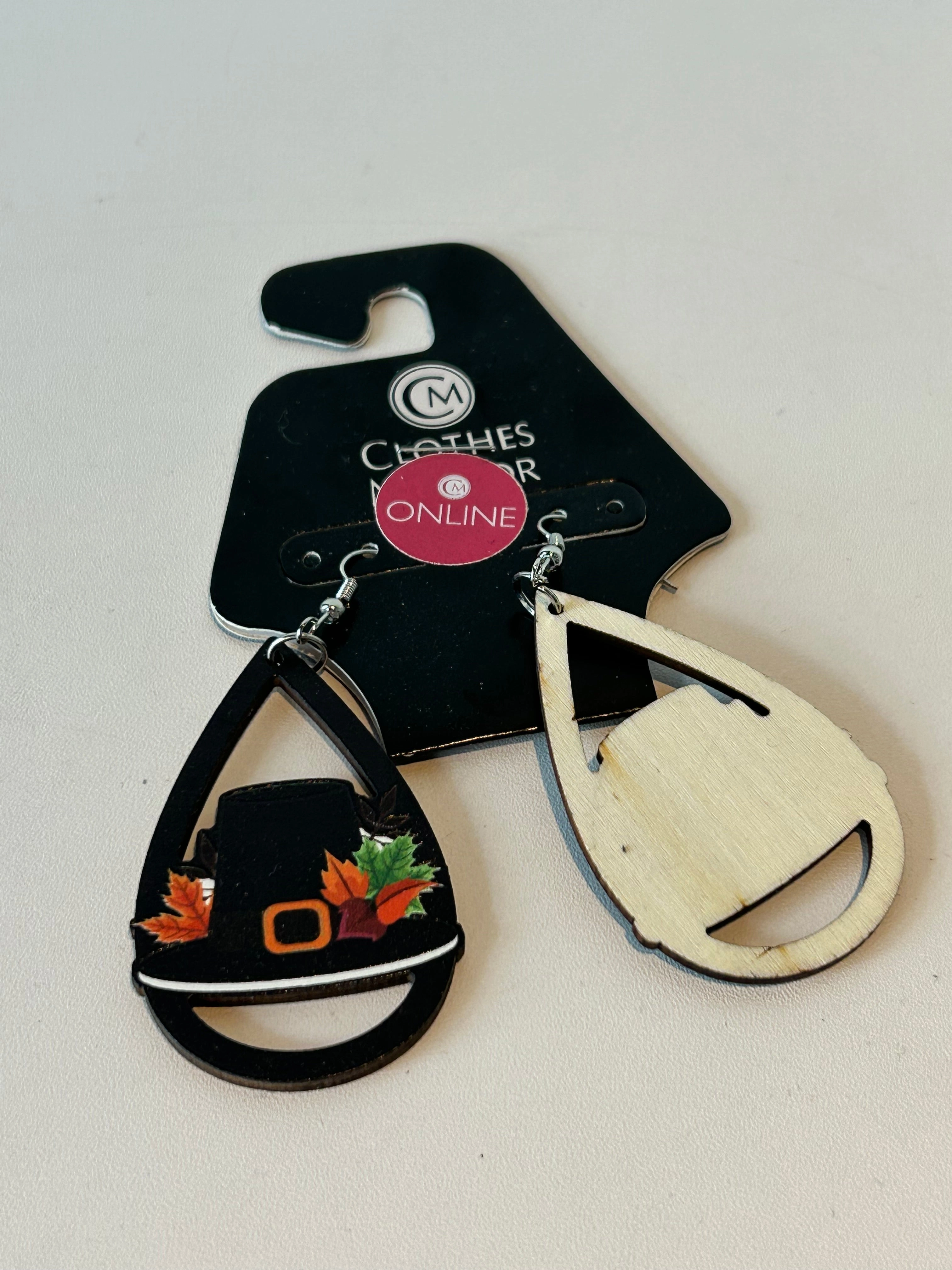 Earrings Dangle/drop By Clothes Mentor