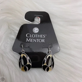 Earrings Dangle/drop By Clothes Mentor