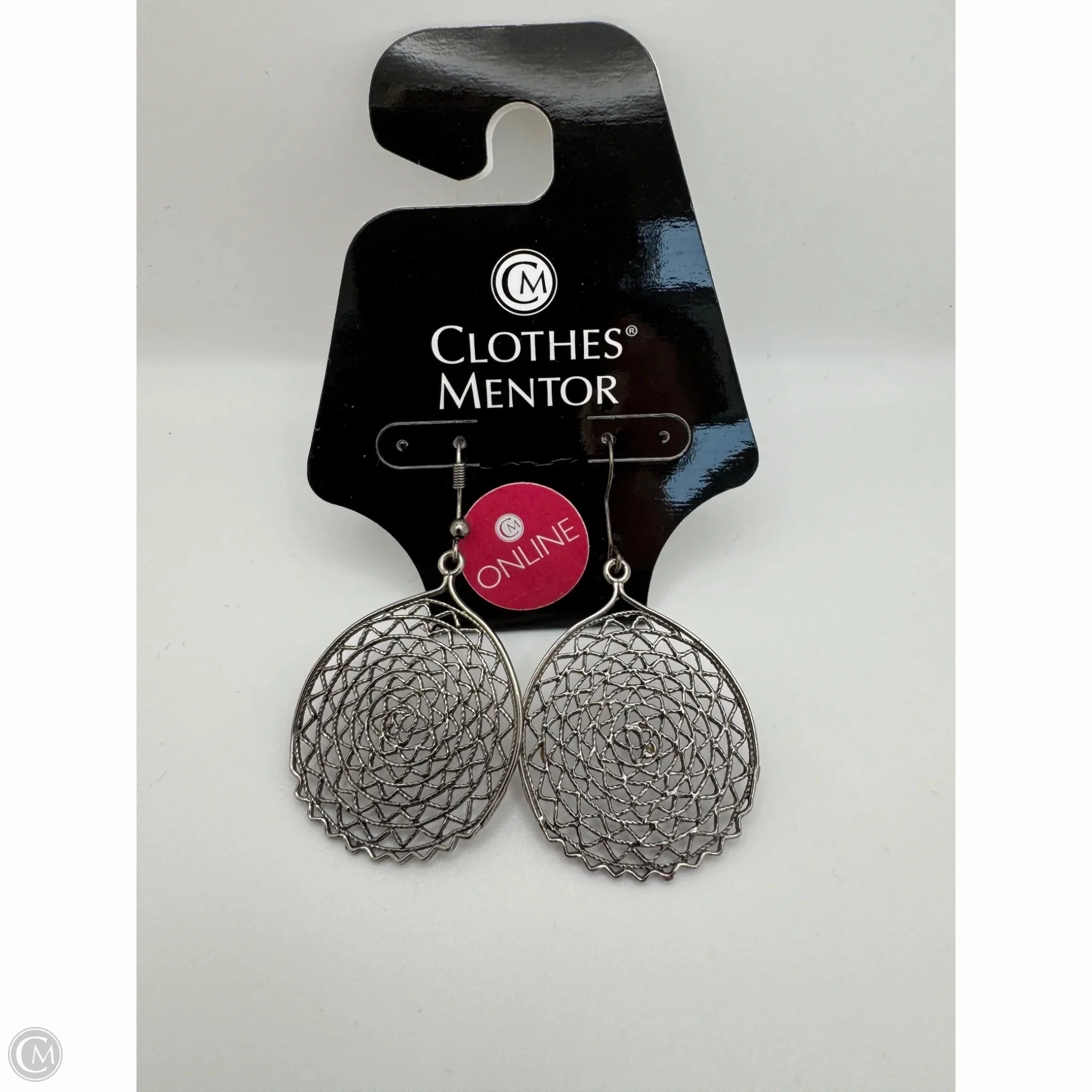 Earrings Dangle/drop By Clothes Mentor