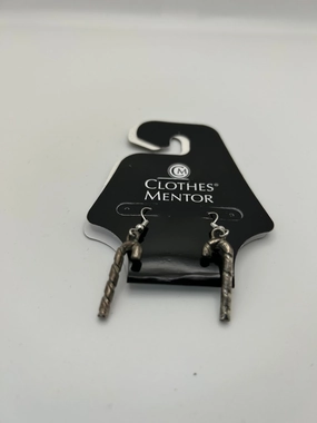 Earrings Dangle/drop By Clothes Mentor