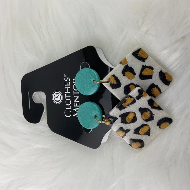 Earrings Dangle/drop By Clothes Mentor, Size: 02 Piece Set