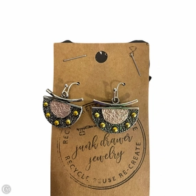 Earrings Dangle/drop By Clothes Mentor