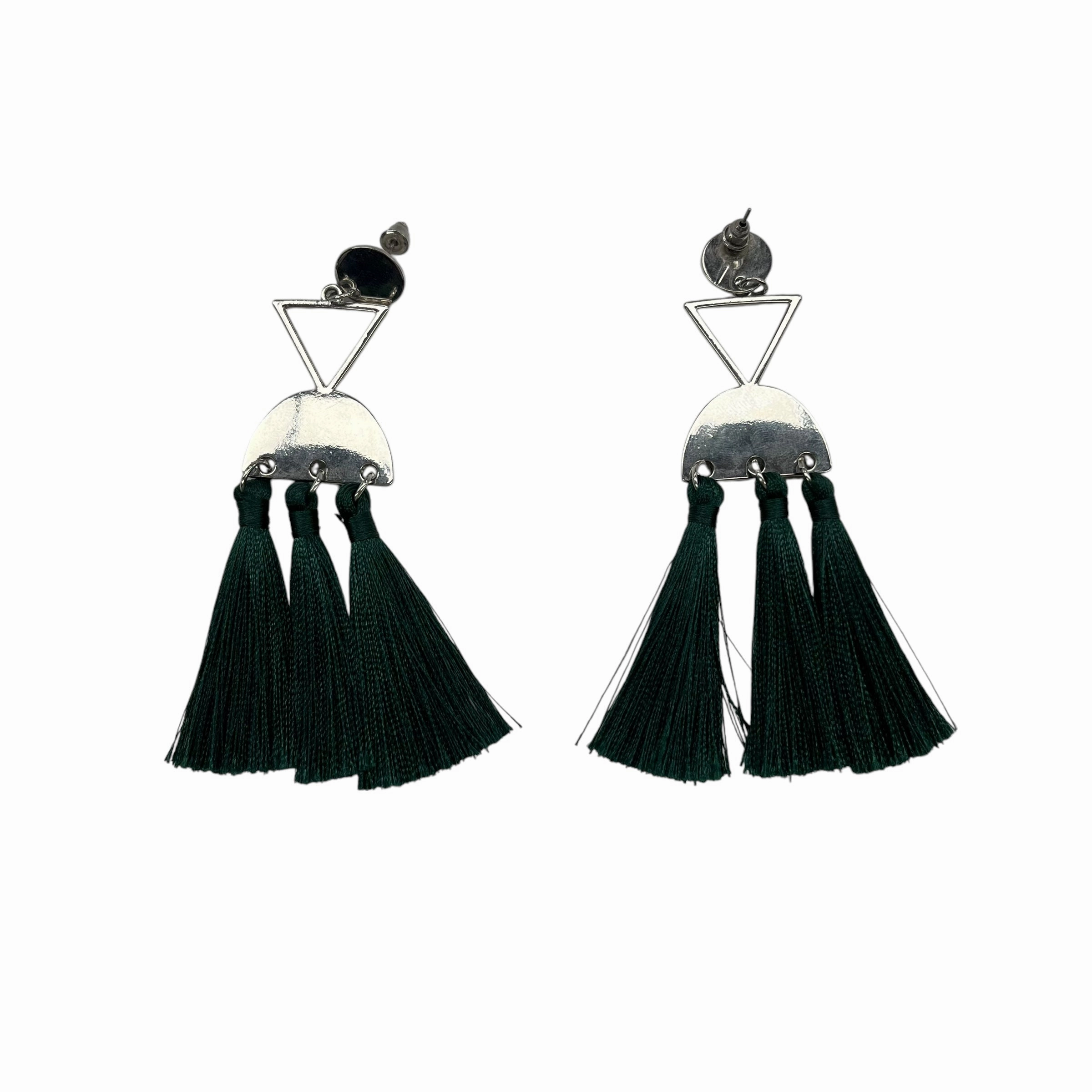 Earrings Dangle/Drop By Cmf In Green & Silver