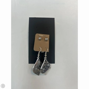 Earrings Dangle/drop By Cmf, Size: 02 Piece Set