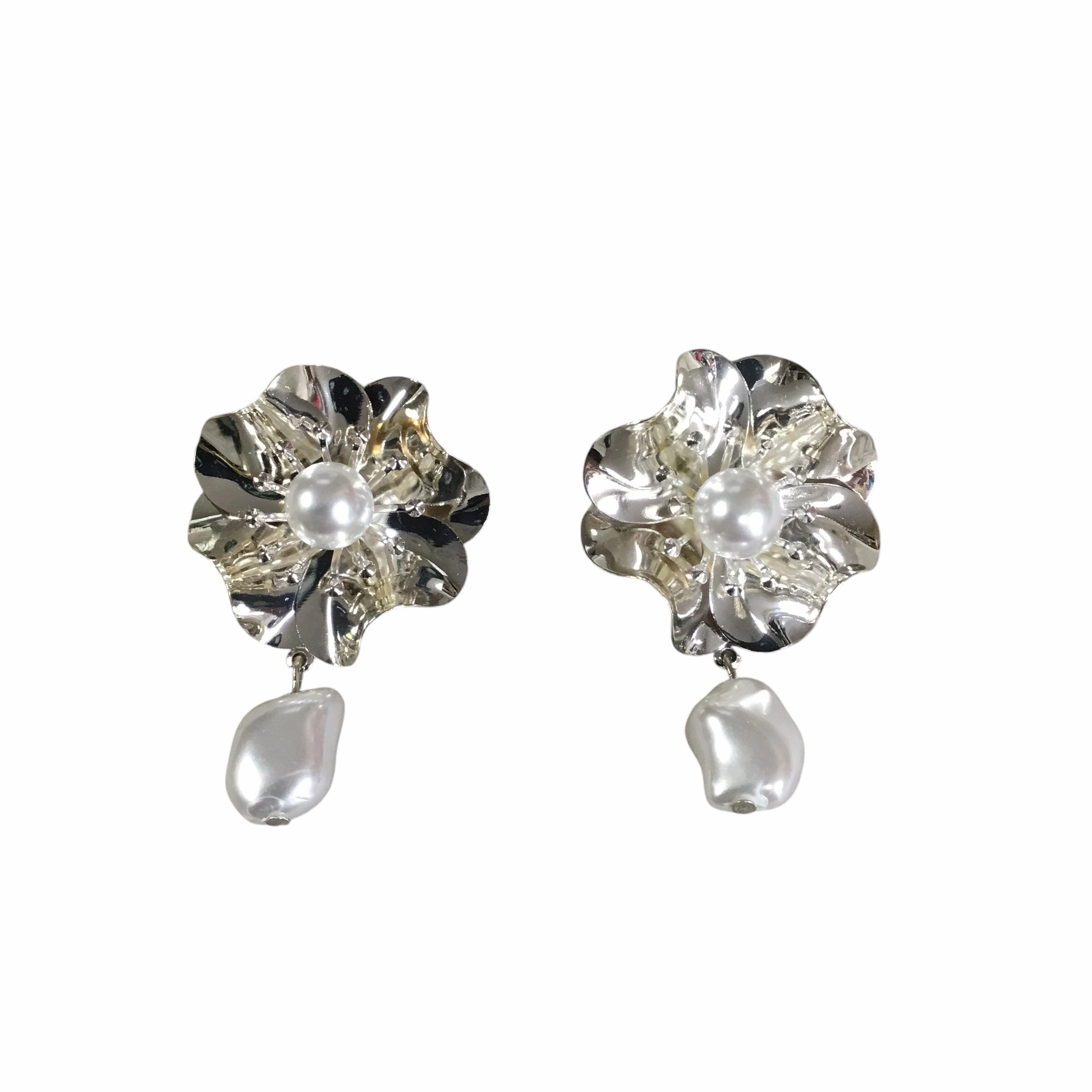 Earrings Dangle/drop By Divided