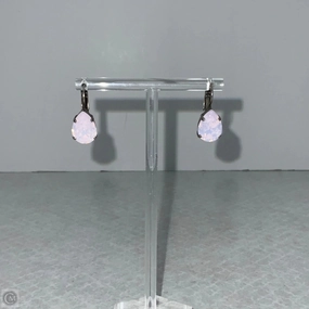 Earrings Dangle/drop By Mariana