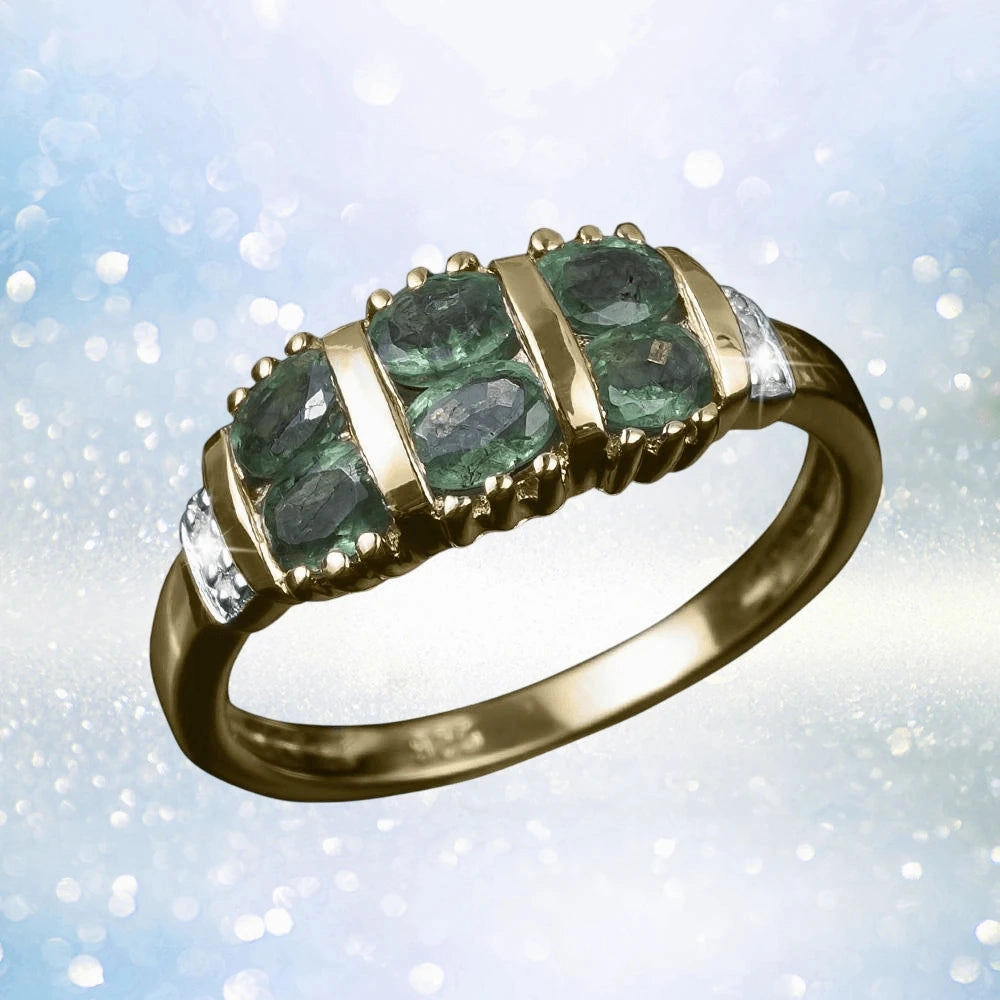 Esmeralda Ring