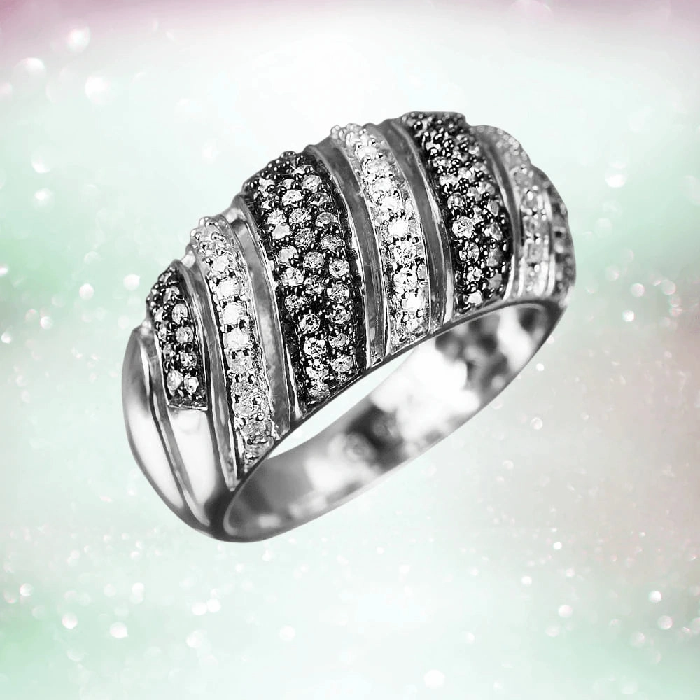 Geneva Diamond Ring