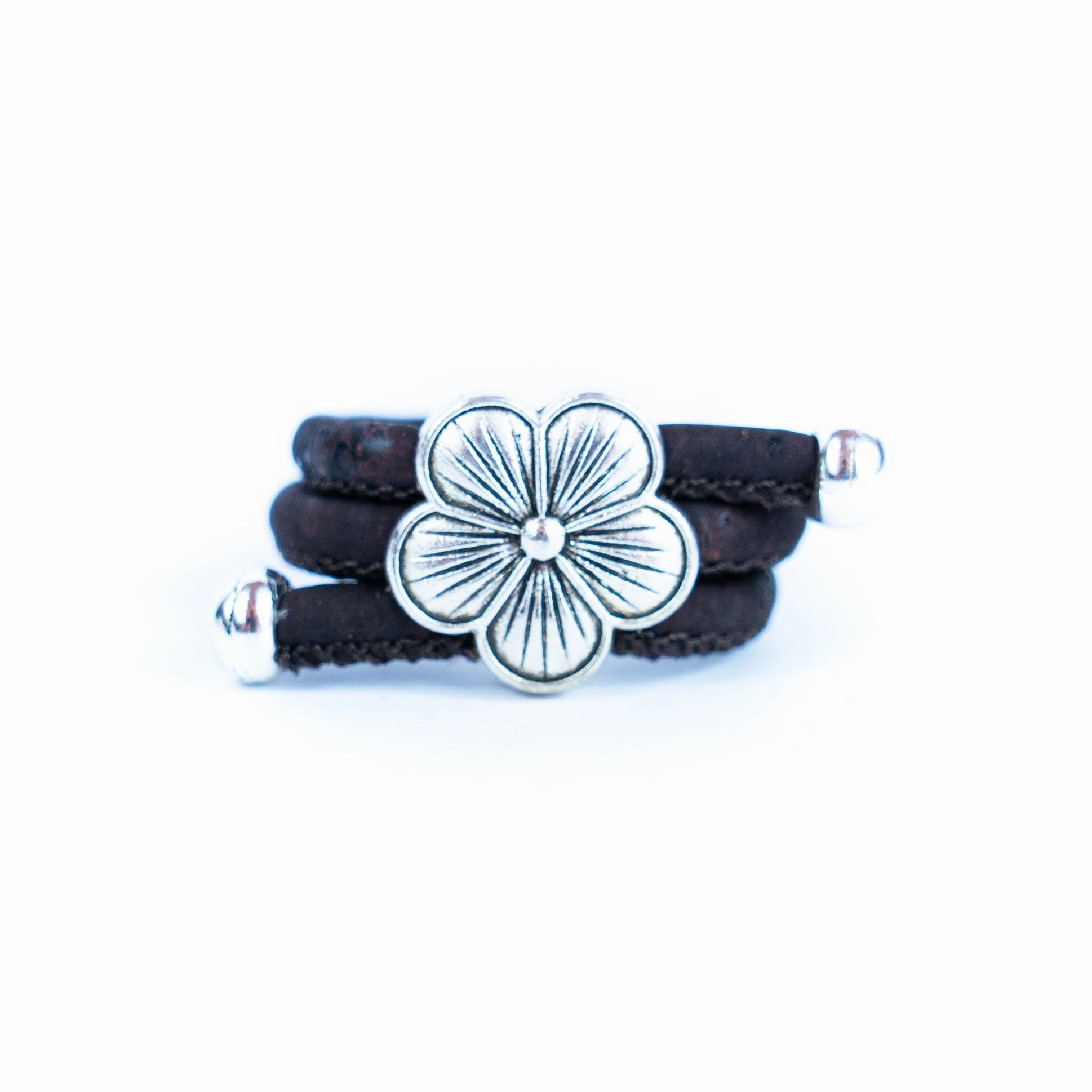 Handcrafted women's fashion ring with natural cork wire and flower alloy hardware! RW-052-AB-10