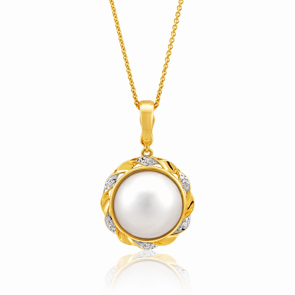 Initial M Zirconia Pendant in 9ct Yellow Gold