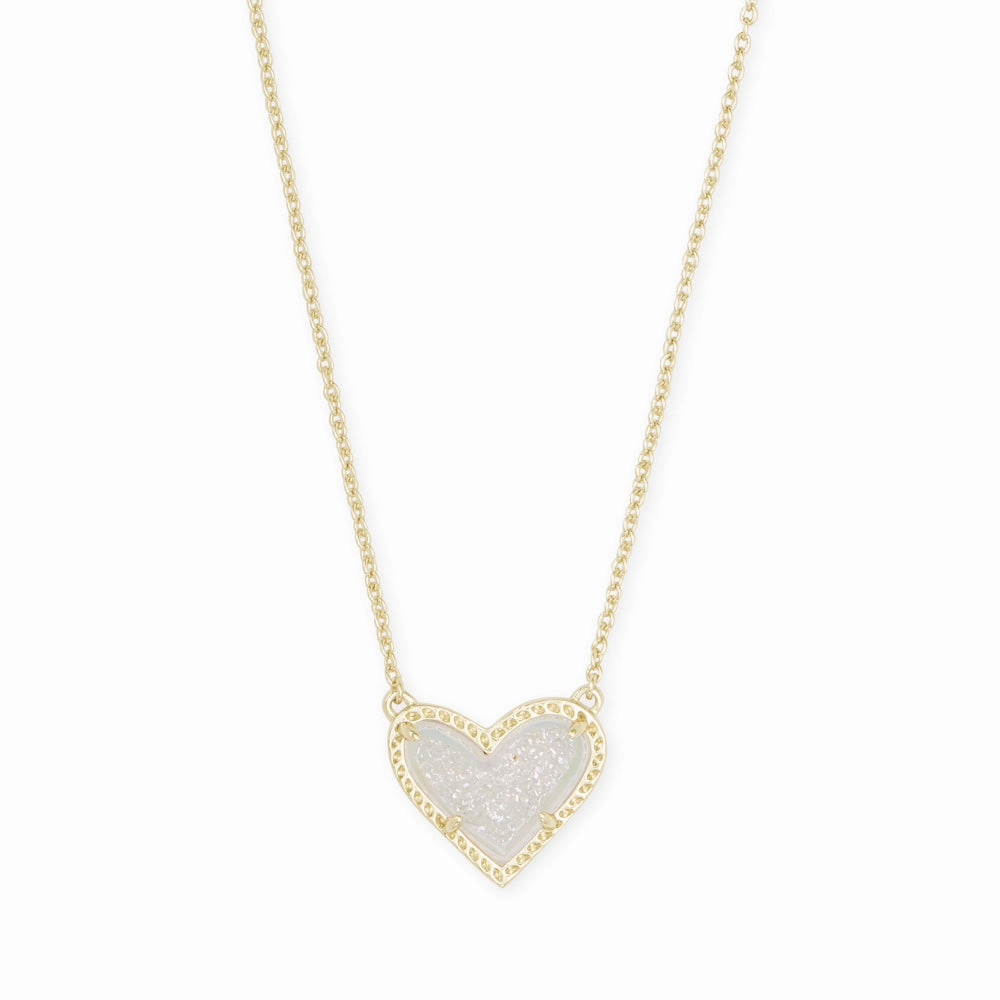 Kendra Scott Ari Heart Gold Pendant Necklace