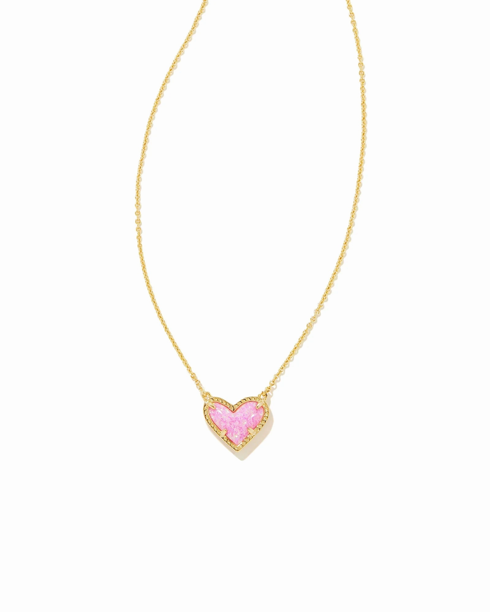 Kendra Scott Ari Heart Pendant Necklace - Bubble Gum Pink Opal