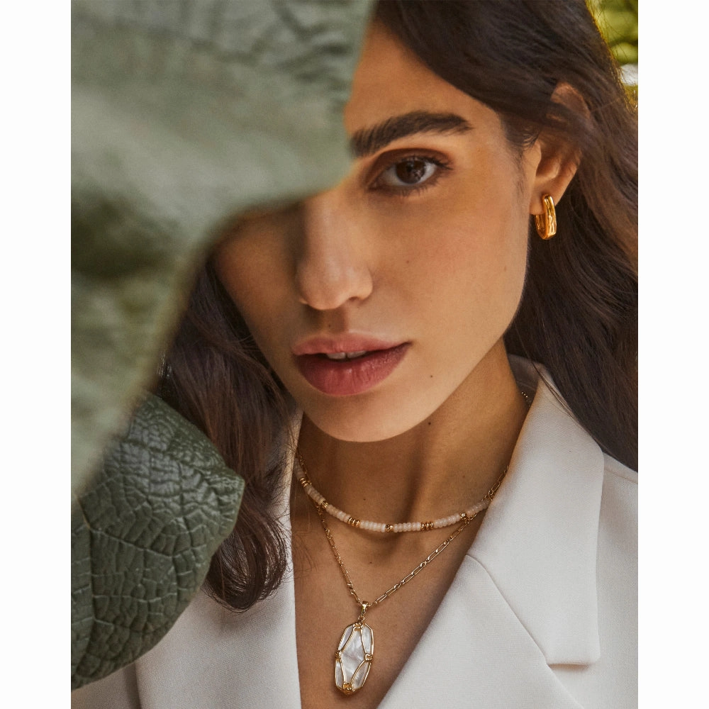 Kendra Scott Gold Elle Lattice Frame Large Long Pendant Necklace