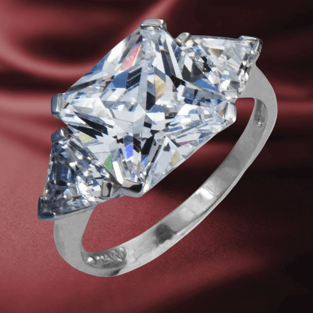 Legend Ring