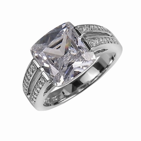 Minima Ring