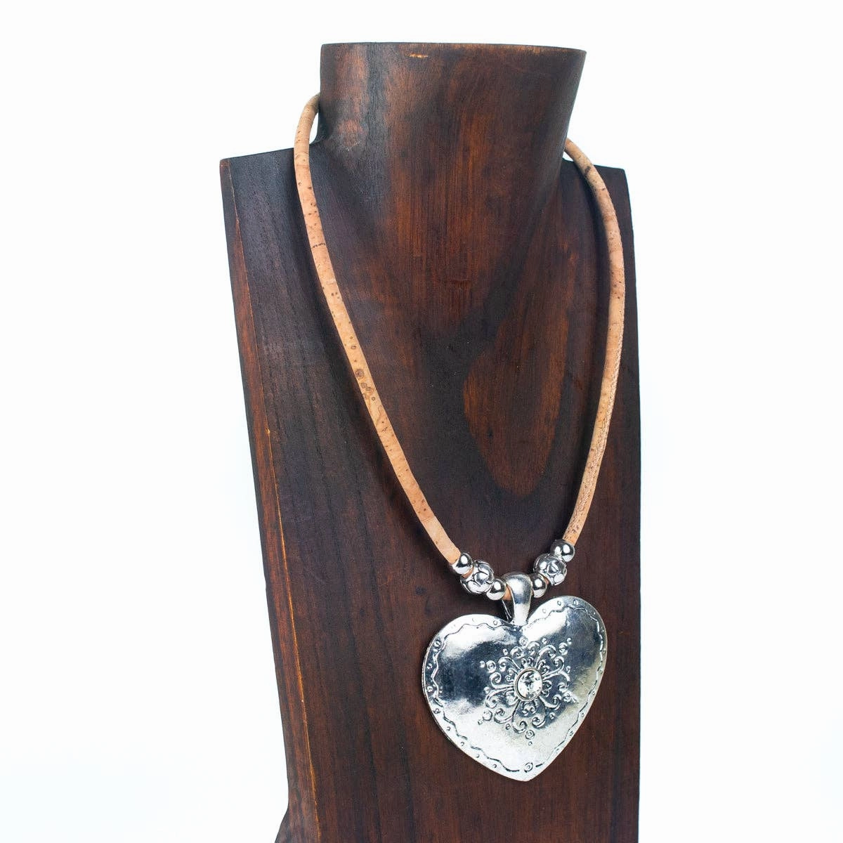 natural cork with heart handmade  cork necklace N-137-A-5