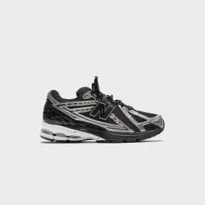 New Balance 1906 - Black / Dark Silver Metallic