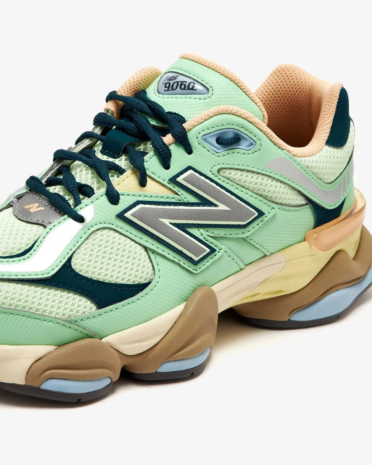 NEW BALANCE 9060 - GREEN/BLUE New Balance Shoes