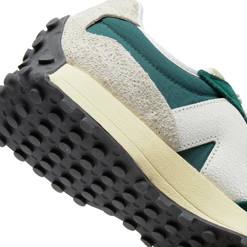 New Balance Sneakers 327 Lifestyle