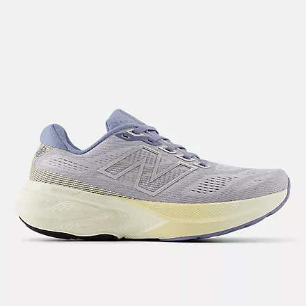 New Balance Women's 880v15