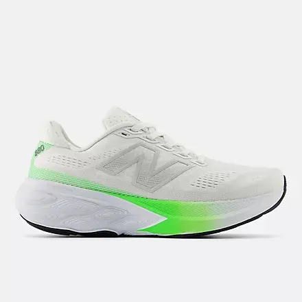 New Balance Women's 880v15