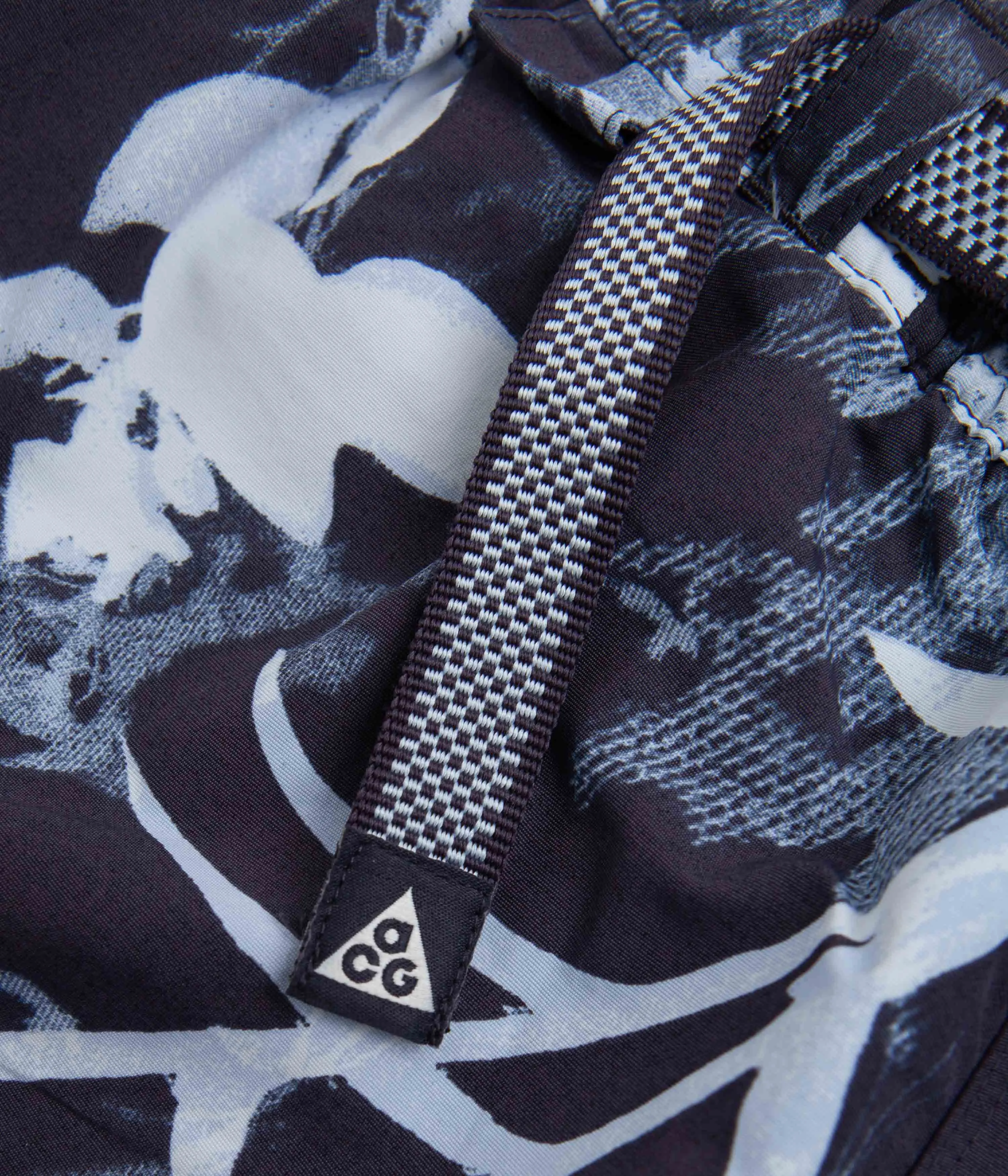 Nike ACG All Over Print Trail Shorts - Gridiron / Cobalt Bliss / Summit White Nike ACG Outdoor Clothing