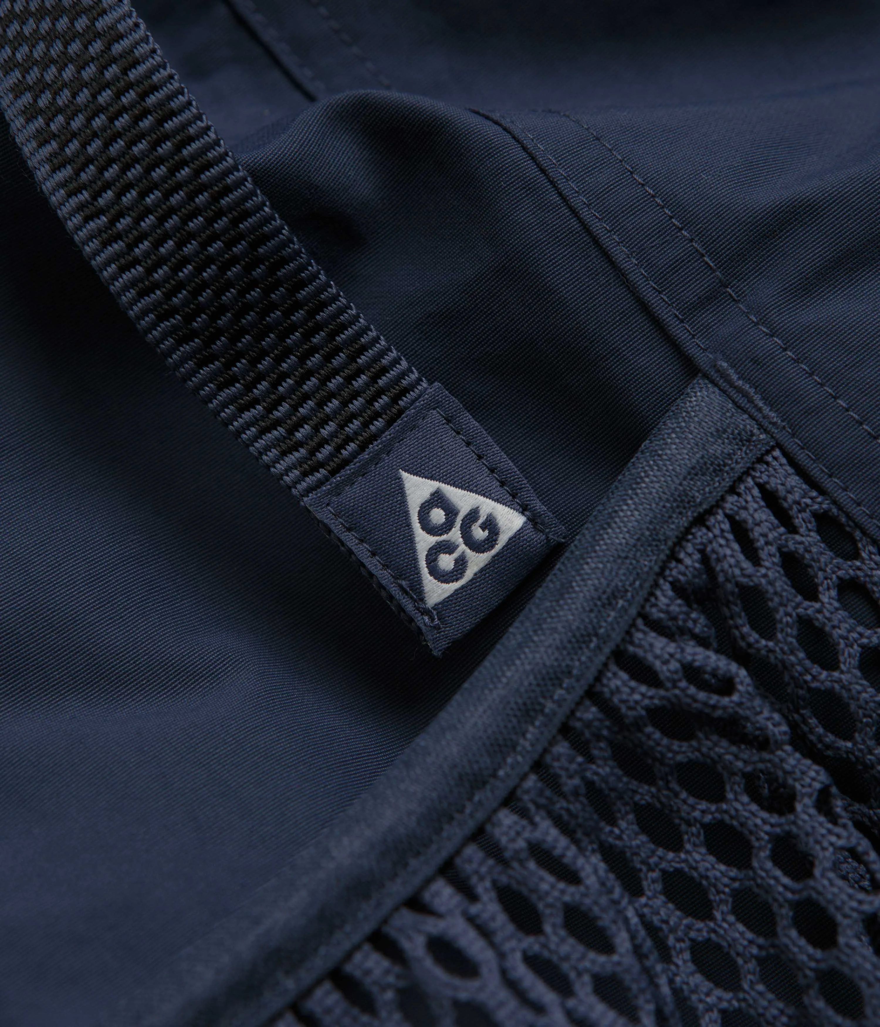 Nike ACG Snowgrass Cargo Shorts - Thunder Blue / Summit White Nike ACG Outdoor Clothing