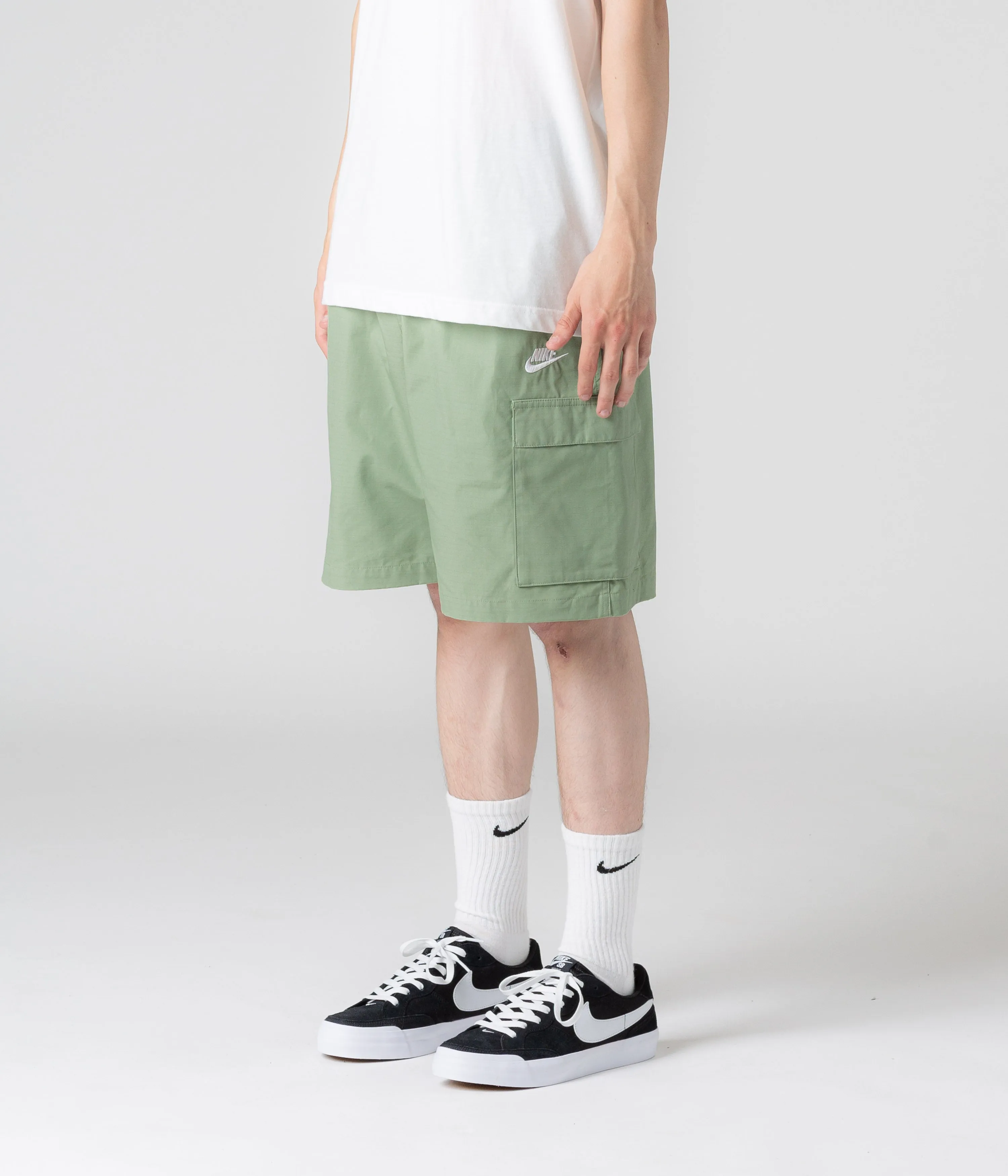 Nike Club Cargo Shorts - Oil Green / White Nike Sportswears