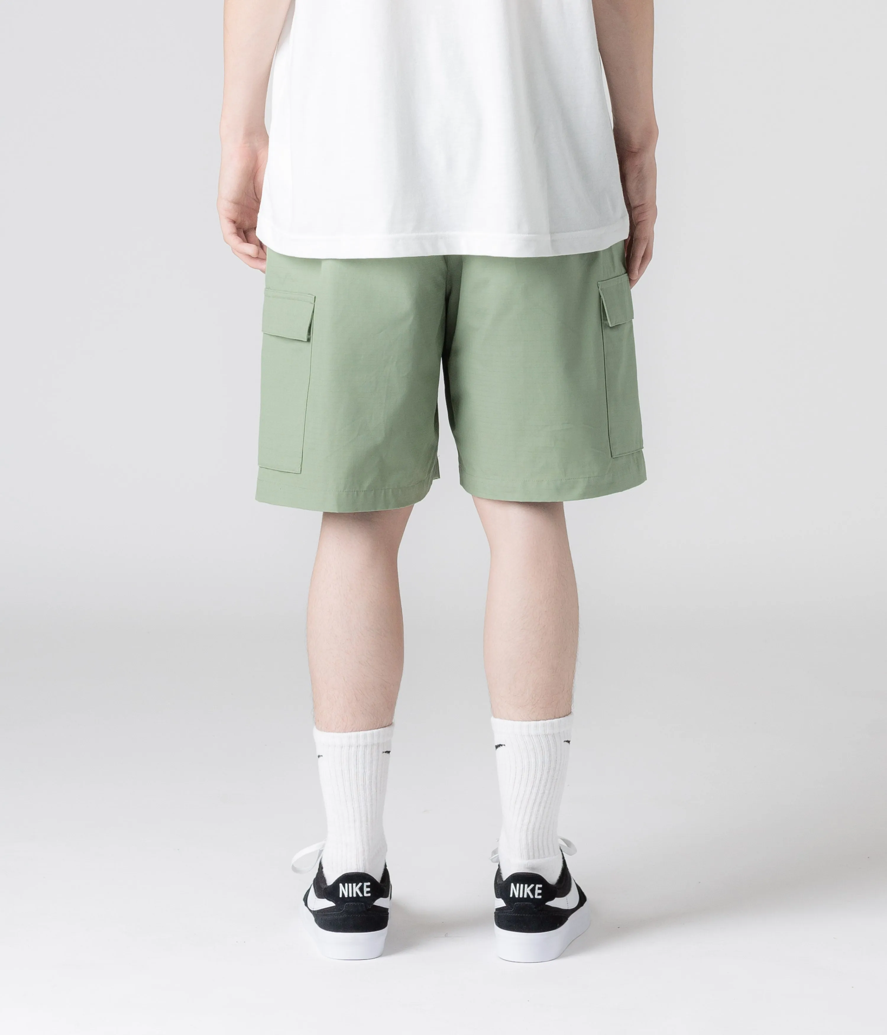 Nike Club Cargo Shorts - Oil Green / White Nike Sportswears