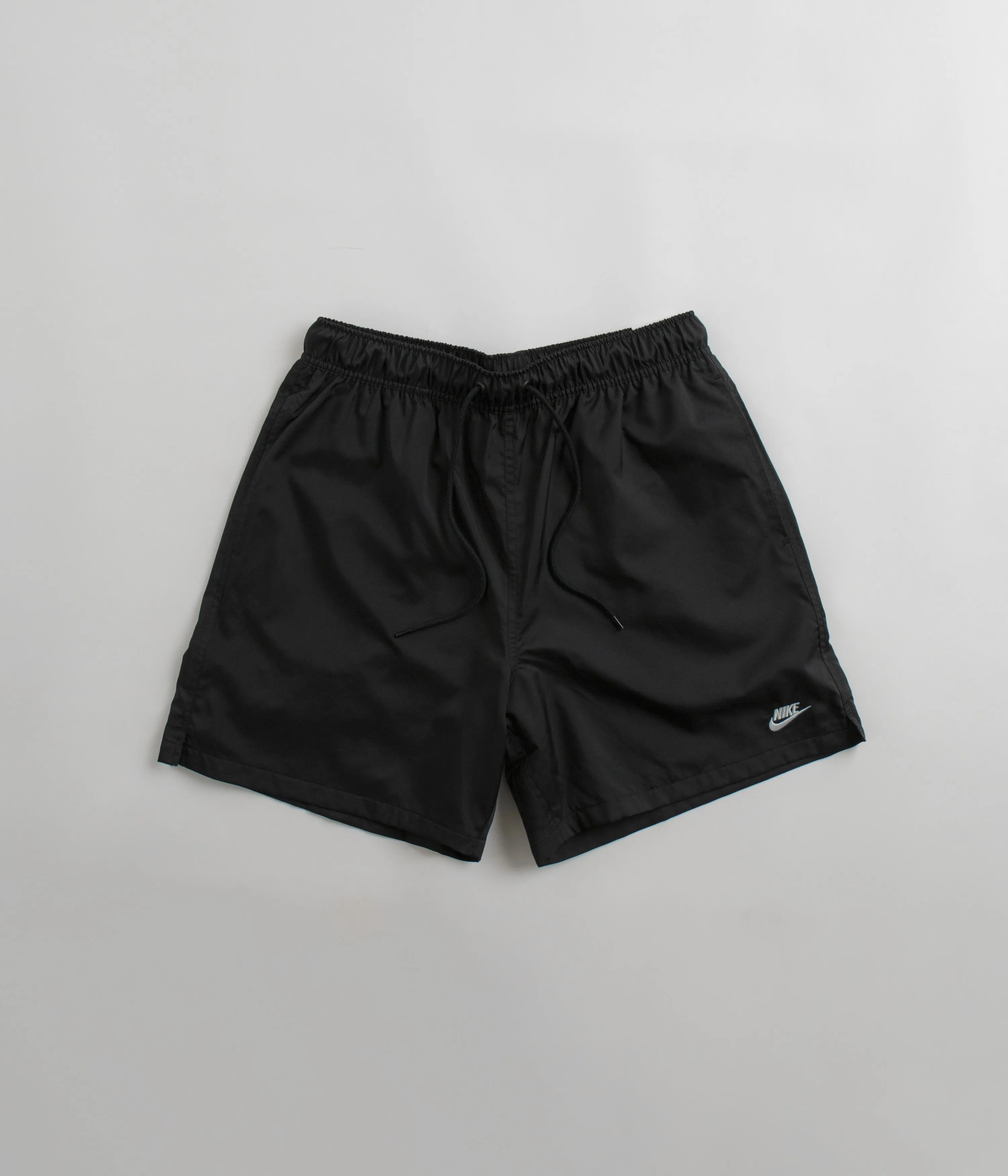 Nike Club Woven Flow Shorts - Black / White Nike Sportswears