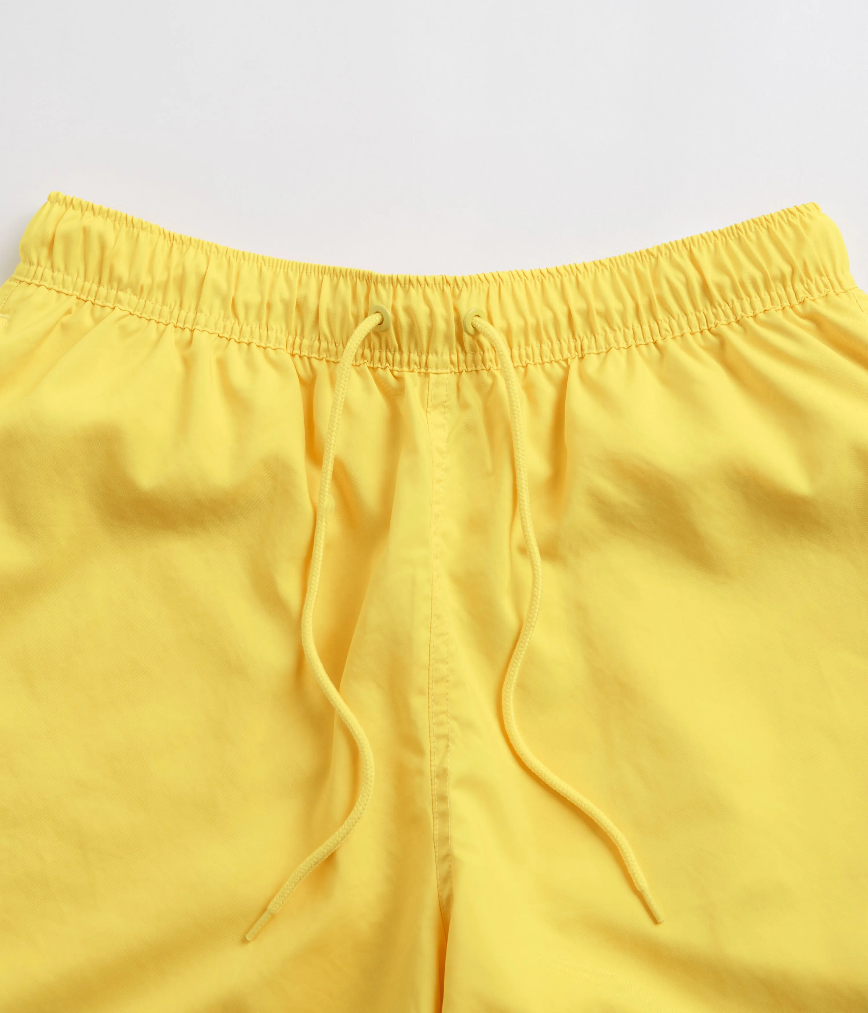 Nike Club Woven Flow Shorts - Lightening / White Nike Sportswears