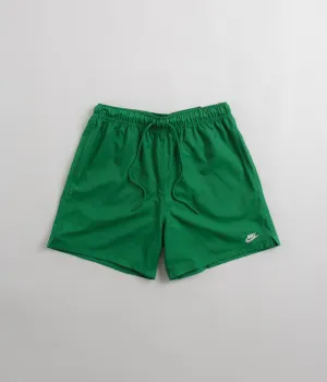 Nike Club Woven Flow Shorts - Malachite / White Nike Sportswears