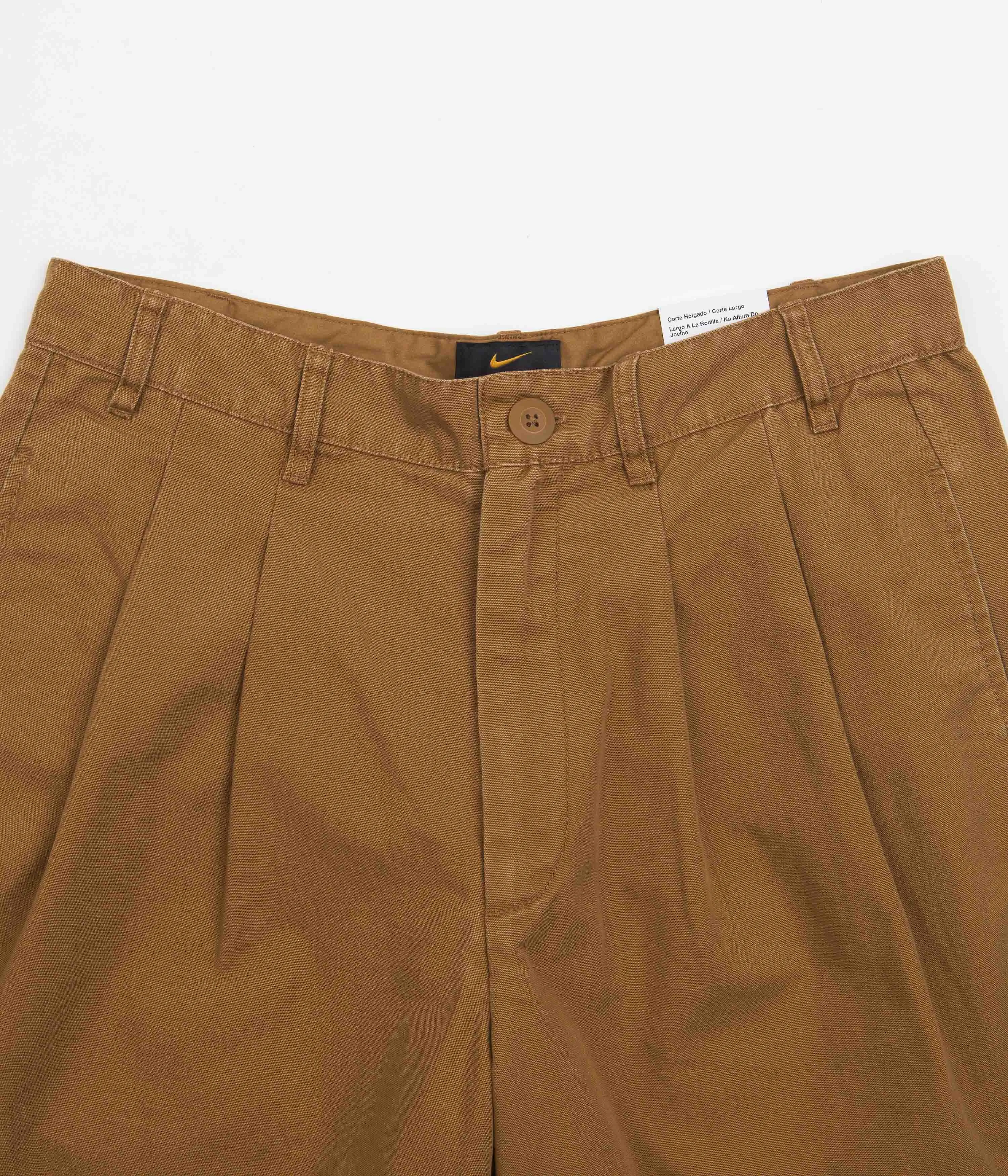 Nike Pleated Chino Shorts - Ale Brown / White Nike Sportswears